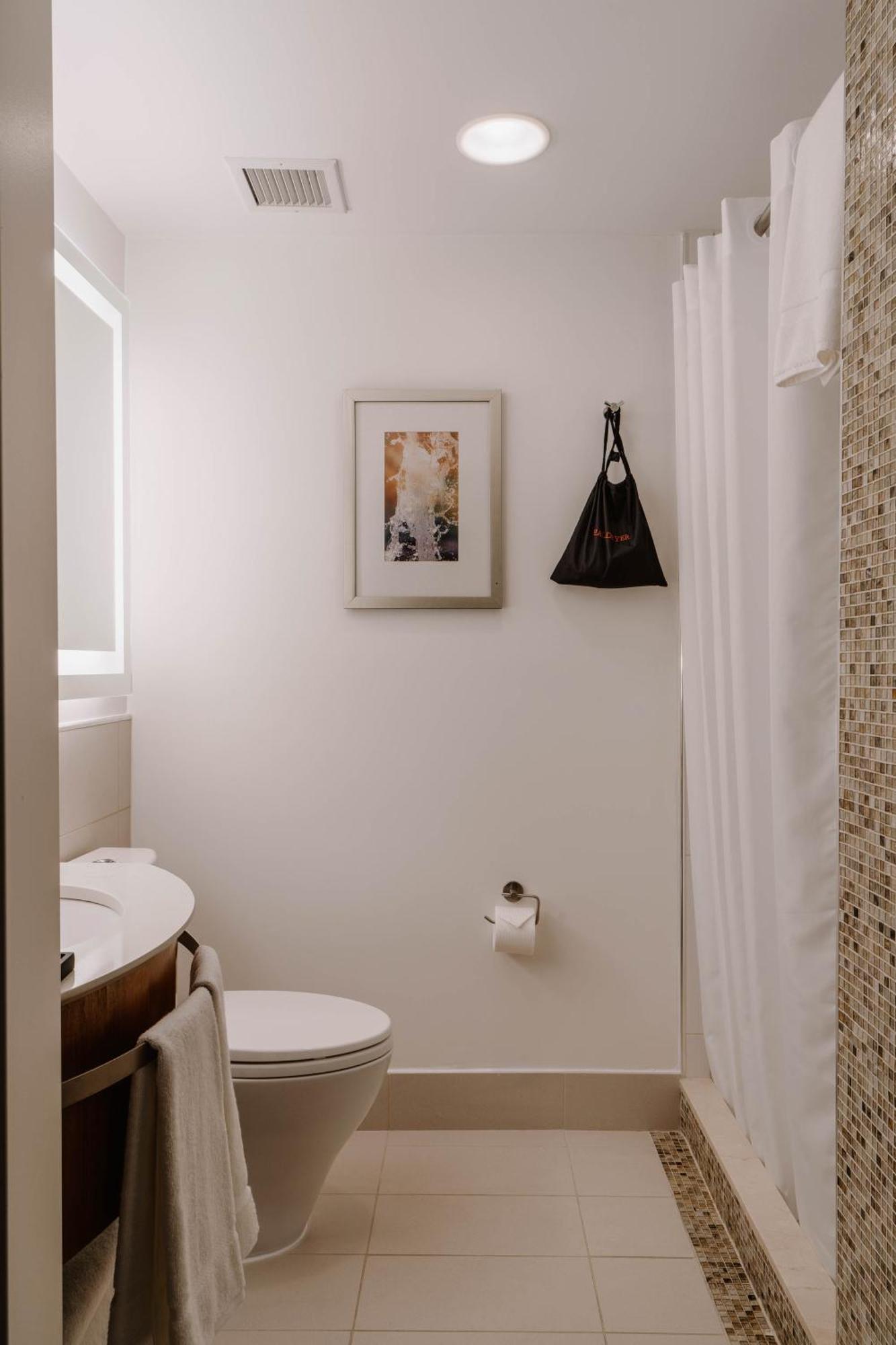 Small Queen Room